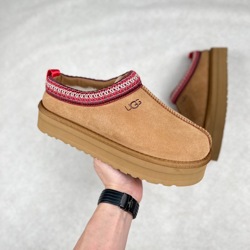UGG Tasman maroon slippers embroidered slippers new with box